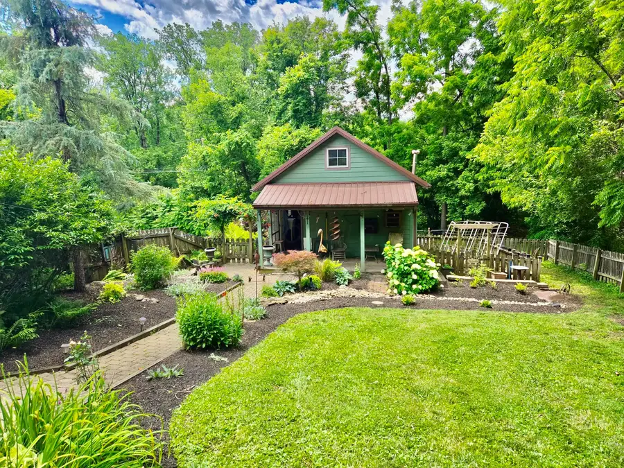 405 1/2 W Maple St Street, Granville, OH 43023 - #2