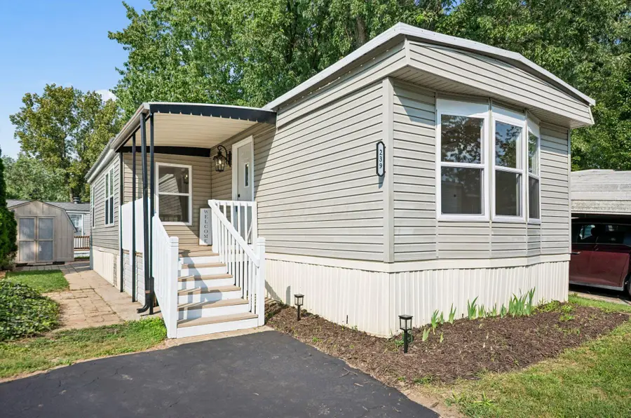 239 Norman Lane, Reynoldsburg, OH 43068 - #2