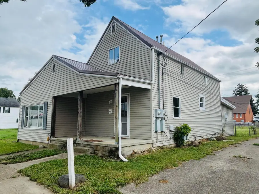 417 Half Avenue, Circleville, OH 43113 - #3
