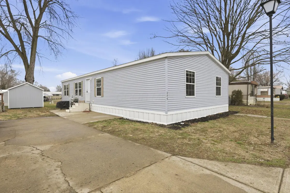 2445 Columbus-lancaster Road Nw, Lancaster, OH 43130 - #1