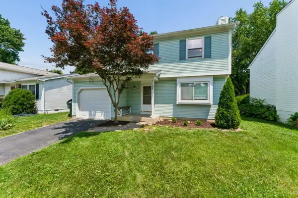 7768 Kiowa Way, Worthington, OH 43085