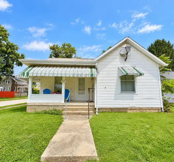 606 E Hunter Street, Logan, OH 43138