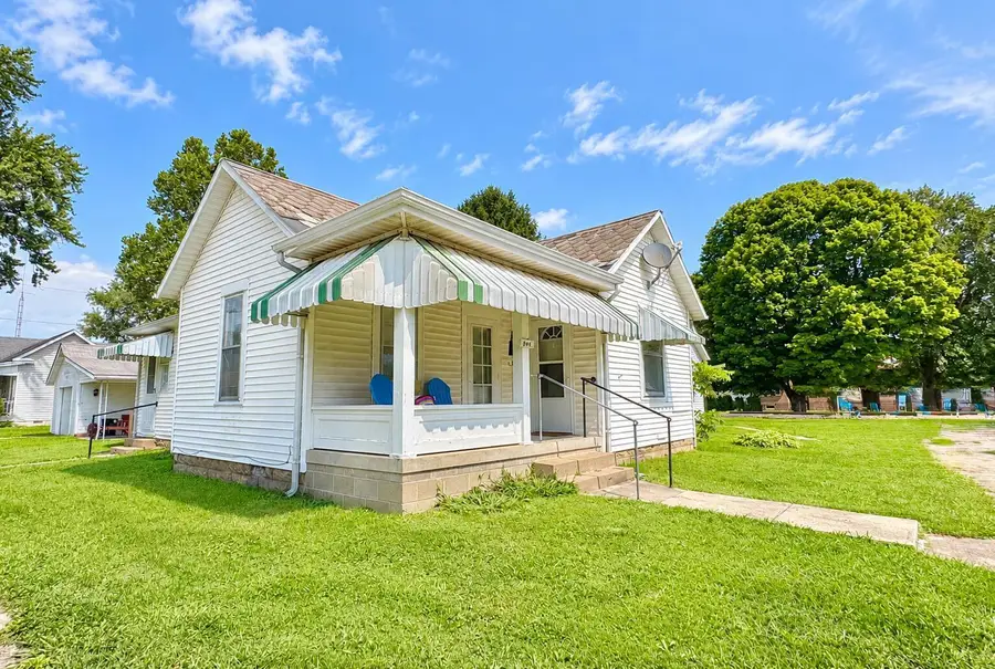 606 E Hunter Street, Logan, OH 43138 - #2