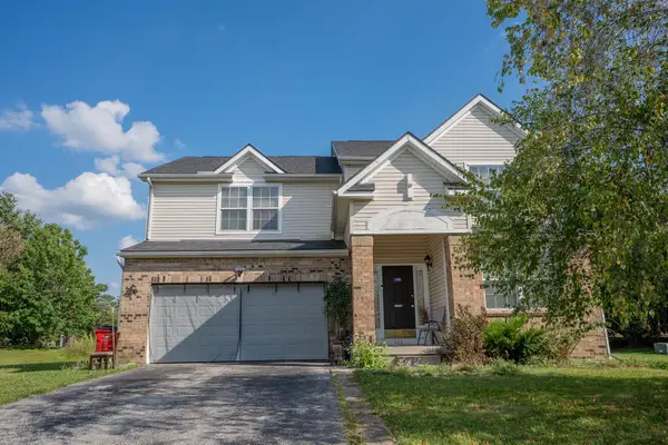 929 Lockmead Court, Pataskala, OH 43062