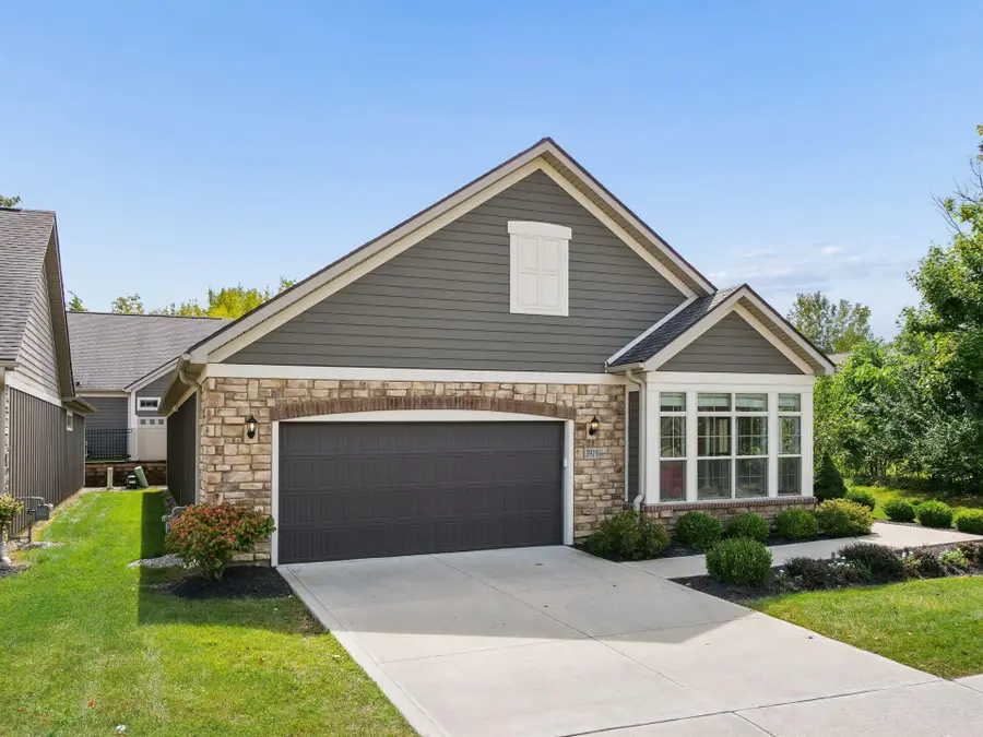 3919 Bradford Court, Powell, OH 43065 - #2