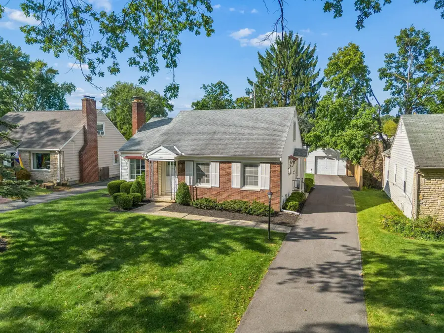 558 Acton Road, Columbus, OH 43214 - #2
