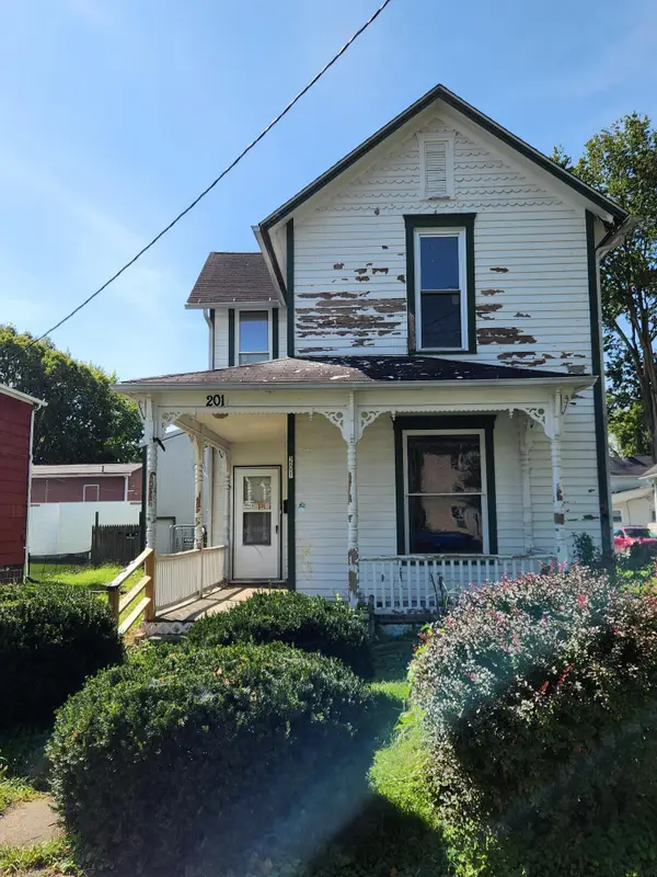 201 Maholm Street, Newark, OH 43055