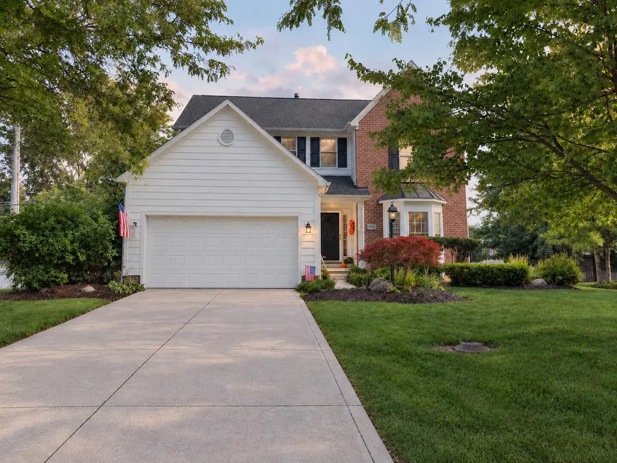 6900 Sunningdale Drive, Westerville, OH 43082 - #1