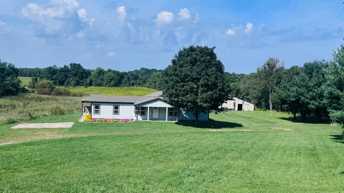 12183 Young Road, Amanda, OH 43102 - #1