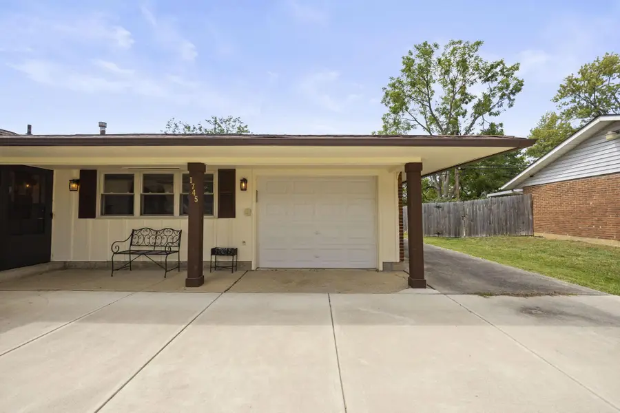1745 Rosehill Road, Reynoldsburg, OH 43068 - #3