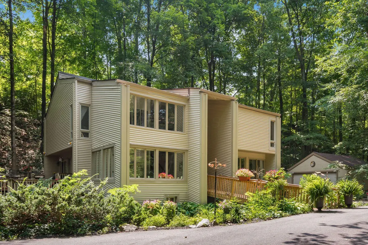 7957 Olentangy River Road, Columbus, OH 43235 - #1