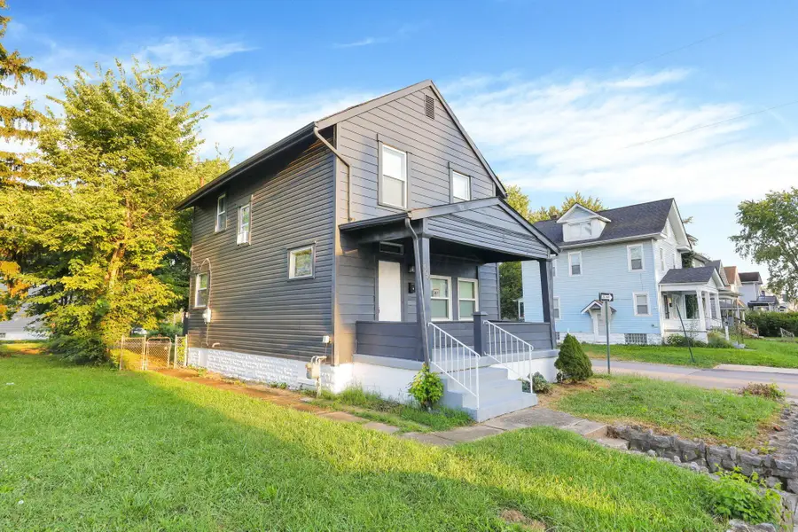 406 S Warren Avenue, Columbus, OH 43204 - #3