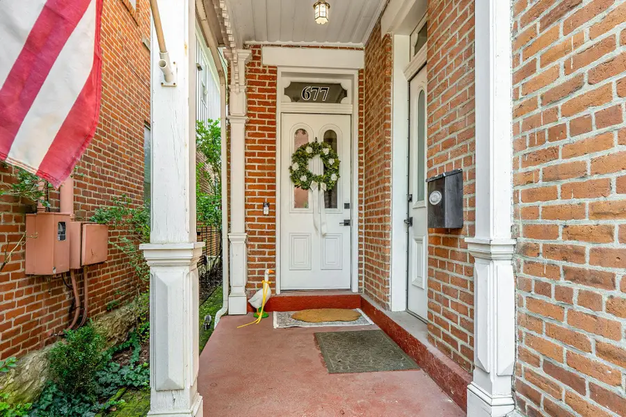 677 S 3rd Street, Columbus, OH 43206 - #2