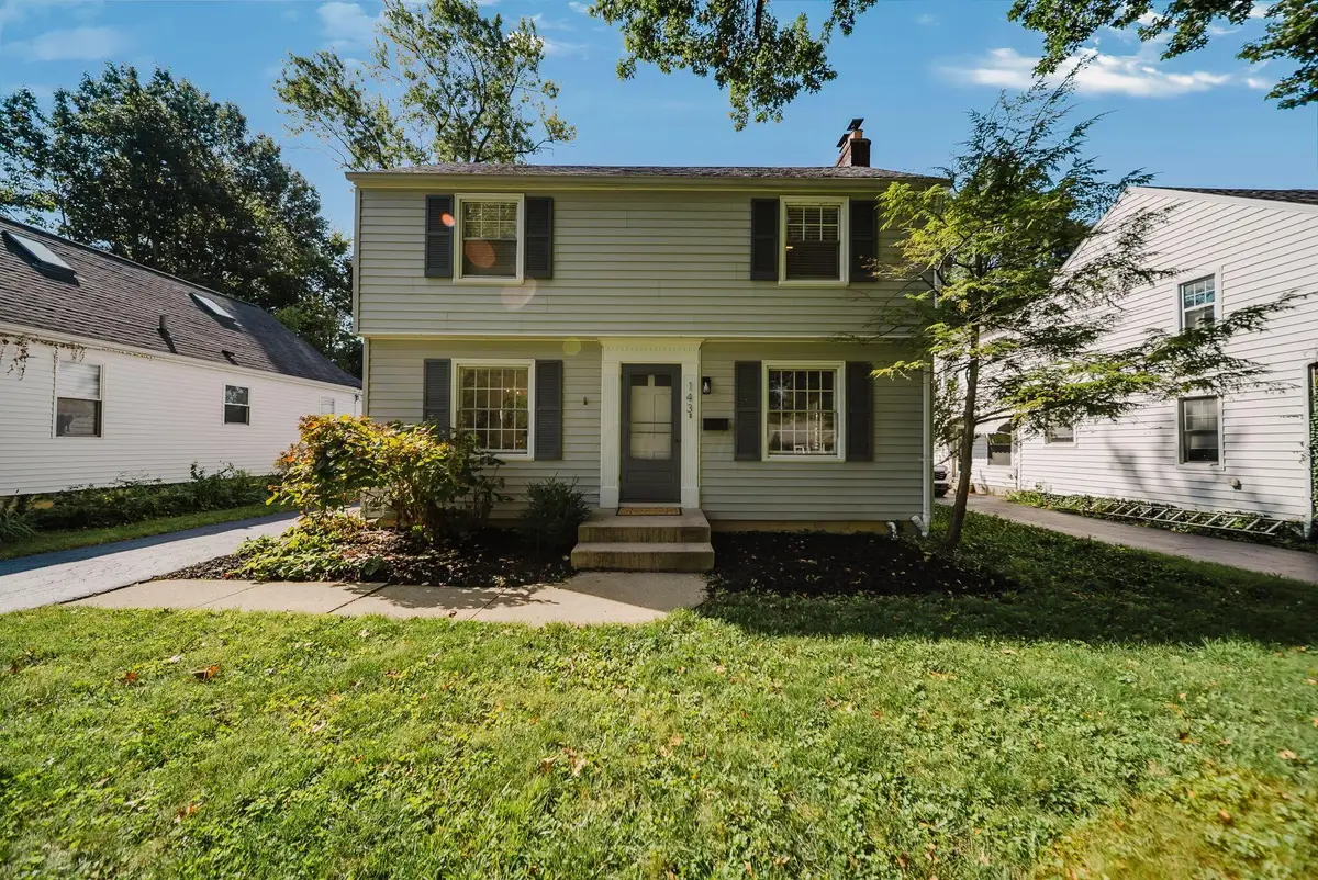 143 E Weisheimer Road, Columbus, OH 43214 - #1