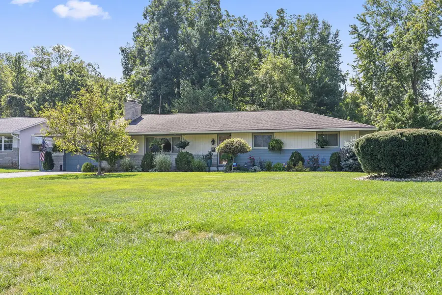 299 Woodsview Drive, Canal Winchester, OH 43110 - #3