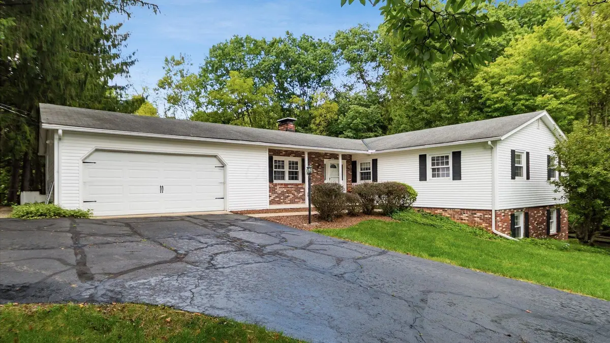 859 Shoreham Drive, Newark, OH 43055 - #1