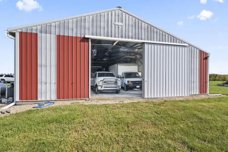 13450 Hoover Road, Ashville, OH 43103 - #3