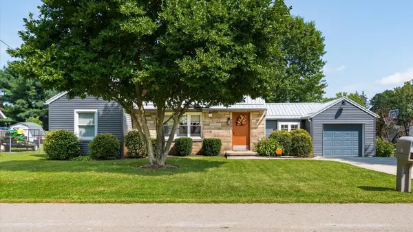 1617 Doaks Lane, Zanesville, OH 43701