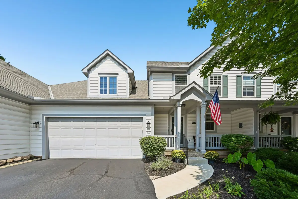 6423 Upper Lake Circle, Westerville, OH 43082 - #1