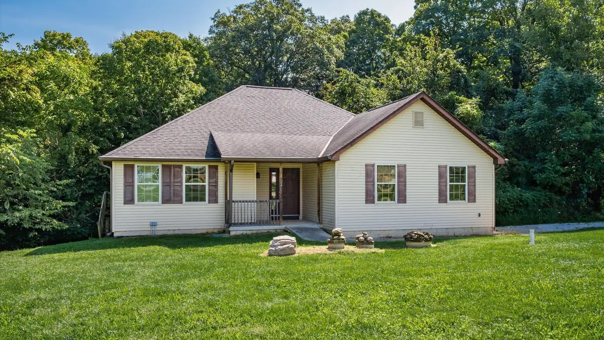 3080 Winchester Southern Road, Canal Winchester, OH 43110 - #1