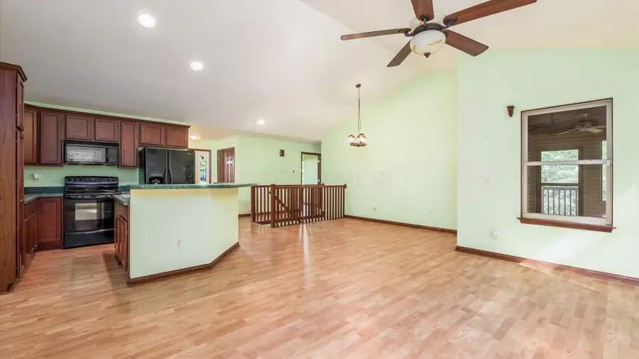3080 Winchester Southern Road, Canal Winchester, OH 43110 - #3