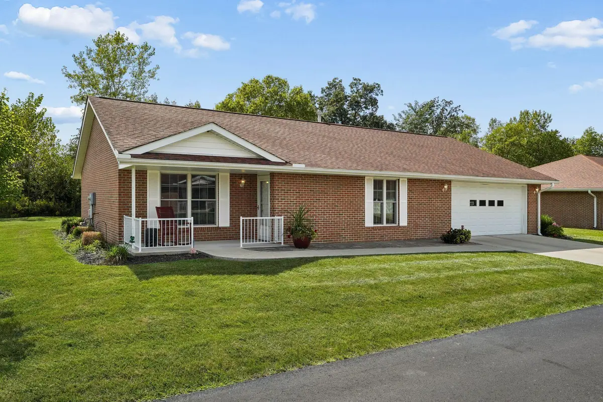 321 Ashley Lane, West Jefferson, OH 43162 - #1