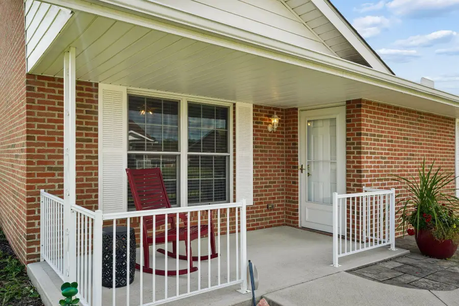 321 Ashley Lane, West Jefferson, OH 43162 - #3