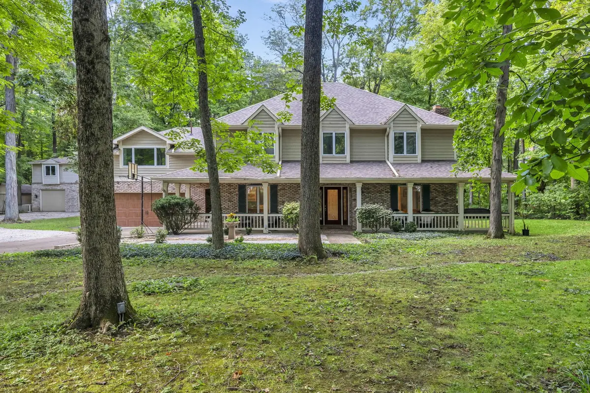 5101 Hawthorne Valley Drive, Westerville, OH 43082 - #1