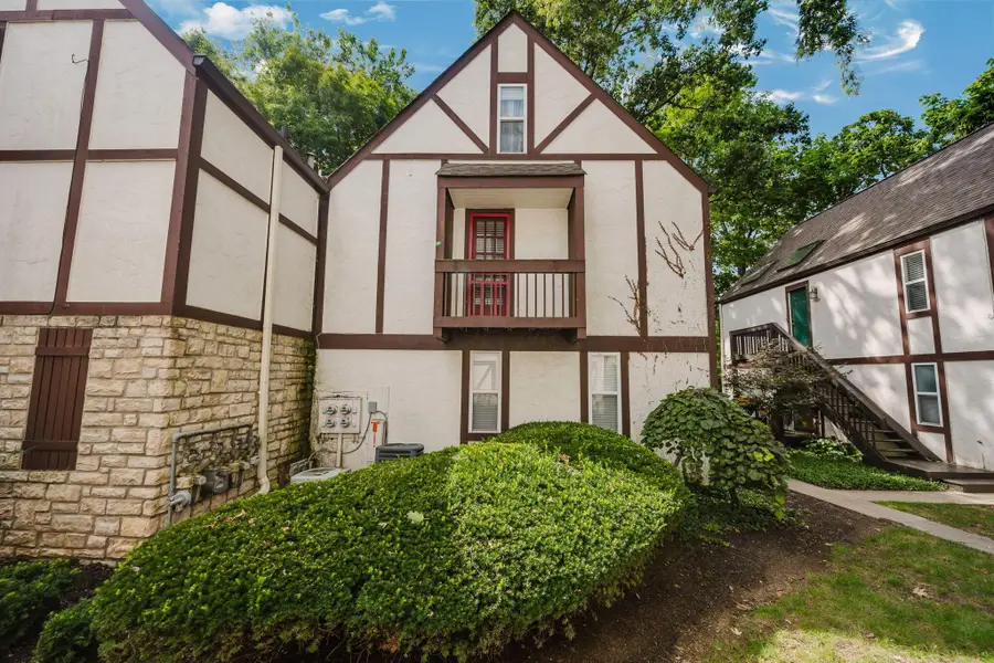 1587 Arlington Avenue, Columbus, OH 43212 - #2
