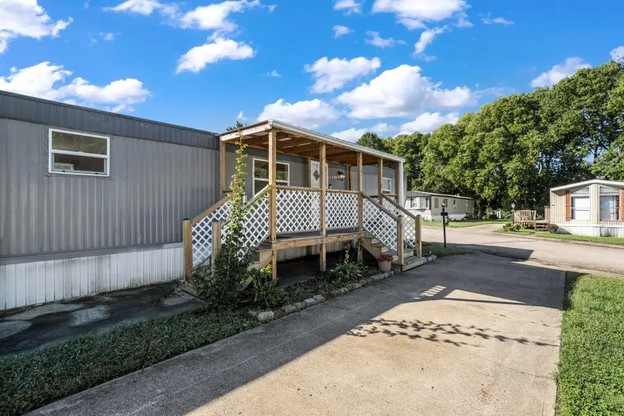 309 Mace Drive, Circleville, OH 43113 - #3