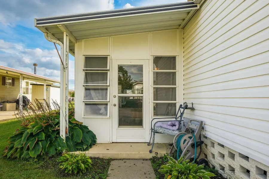 985 Scarlett Lane, Obetz, OH 43207 - #3