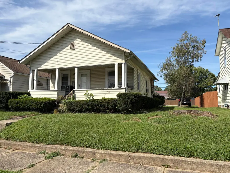 1429 W Fair Avenue, Lancaster, OH 43130 - #2