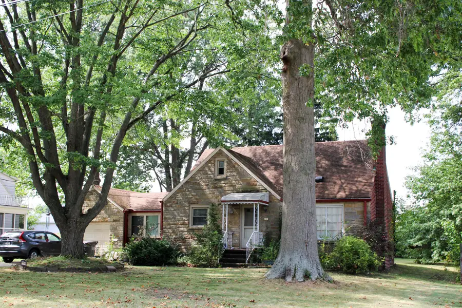 11 W Maxwell Drive, Shelby, OH 44875 - #3