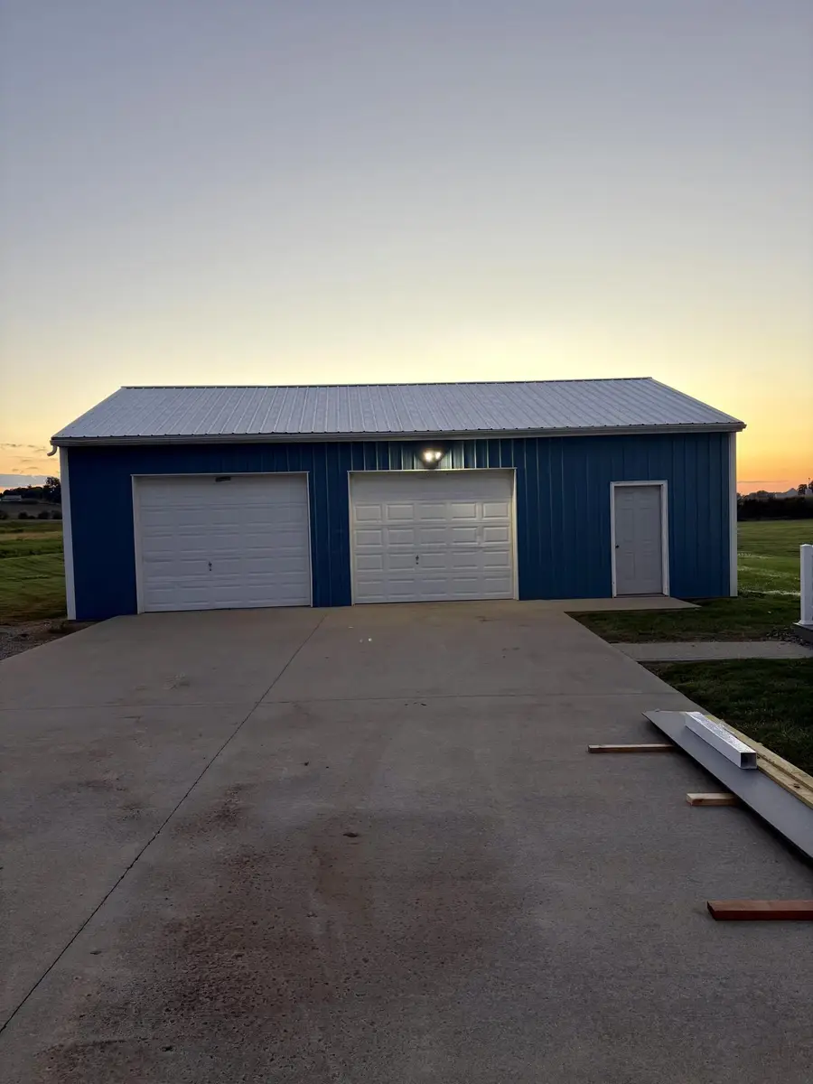 9015 Township Road 36 Nw, Somerset, OH 43783 - #2
