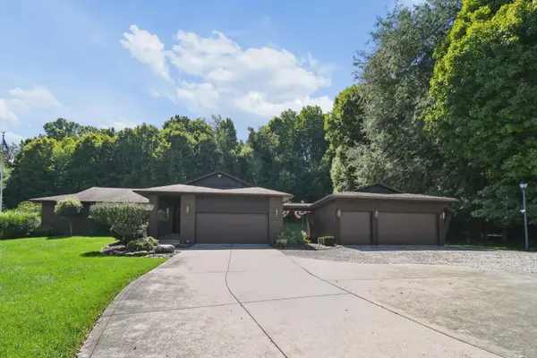 819 Briarhill Drive, Newark, OH 43055