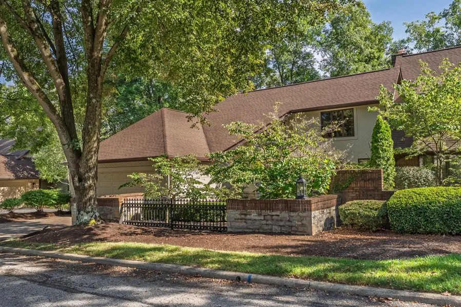 181 Whieldon Lane, Worthington, OH 43085 - #2