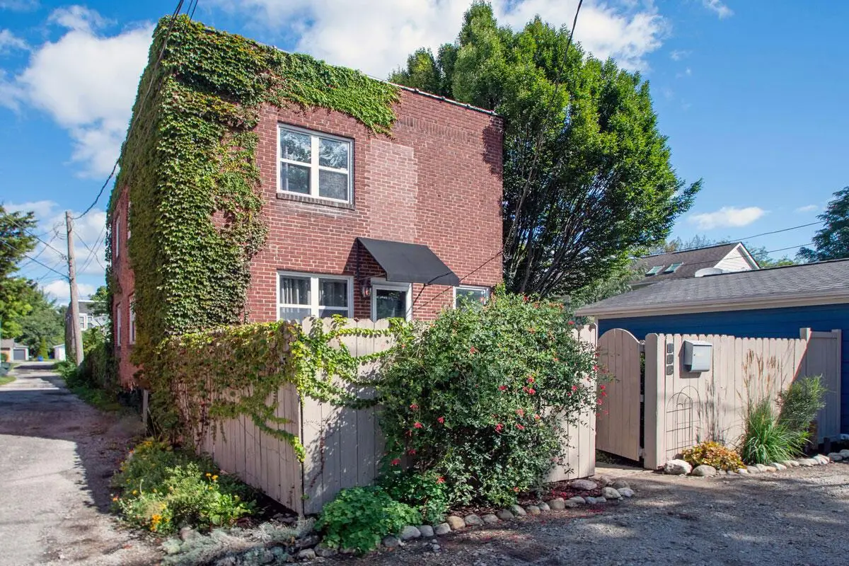 368 E Frankfort Street, Columbus, OH 43206 - #1