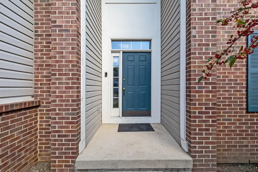 730 Montmorency Drive E, Pickerington, OH 43147 - #3