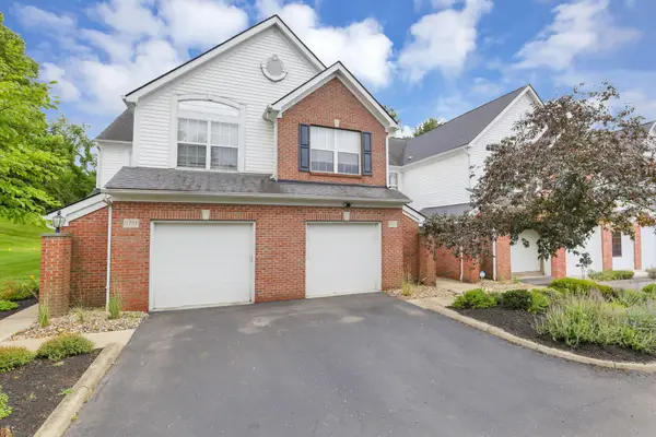 5785 Albany Green, Westerville, OH 43081