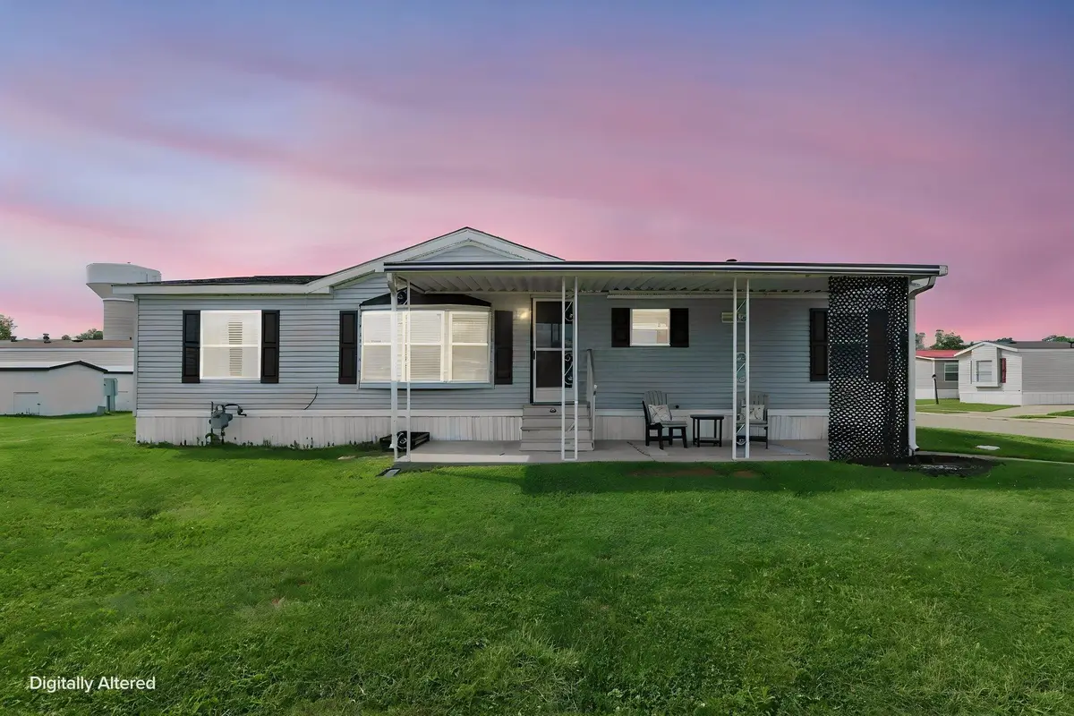 411 Doris Road, Pataskala, OH 43062 - #1