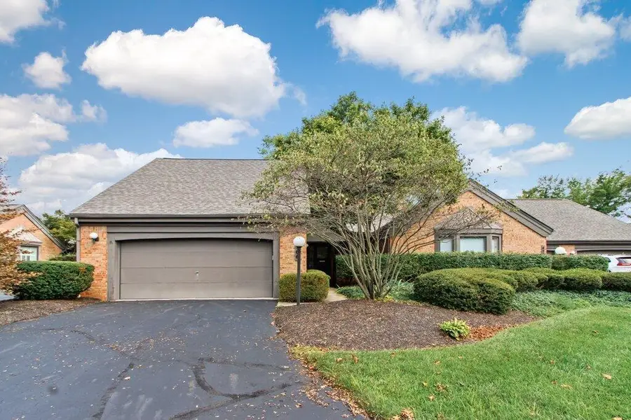 4766 Dierker Road, Upper Arlington, OH 43220 - #2