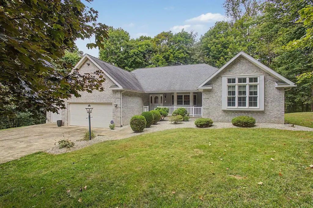 3381 Apple Valley Drive, Howard, OH 43028 - #1