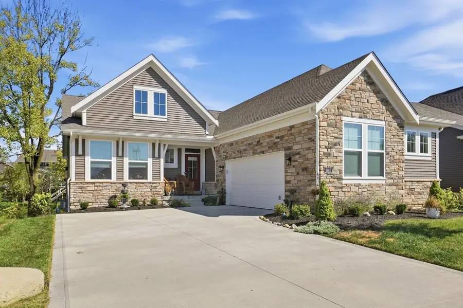 6057 Windcliff Drive E, Grove City, OH 43123 - #2