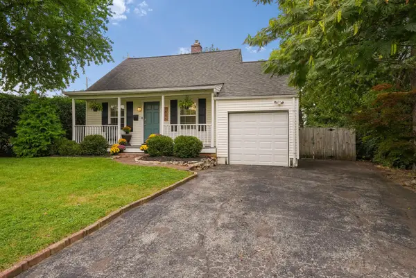 1006 Chambers Circle, Columbus, OH 43212