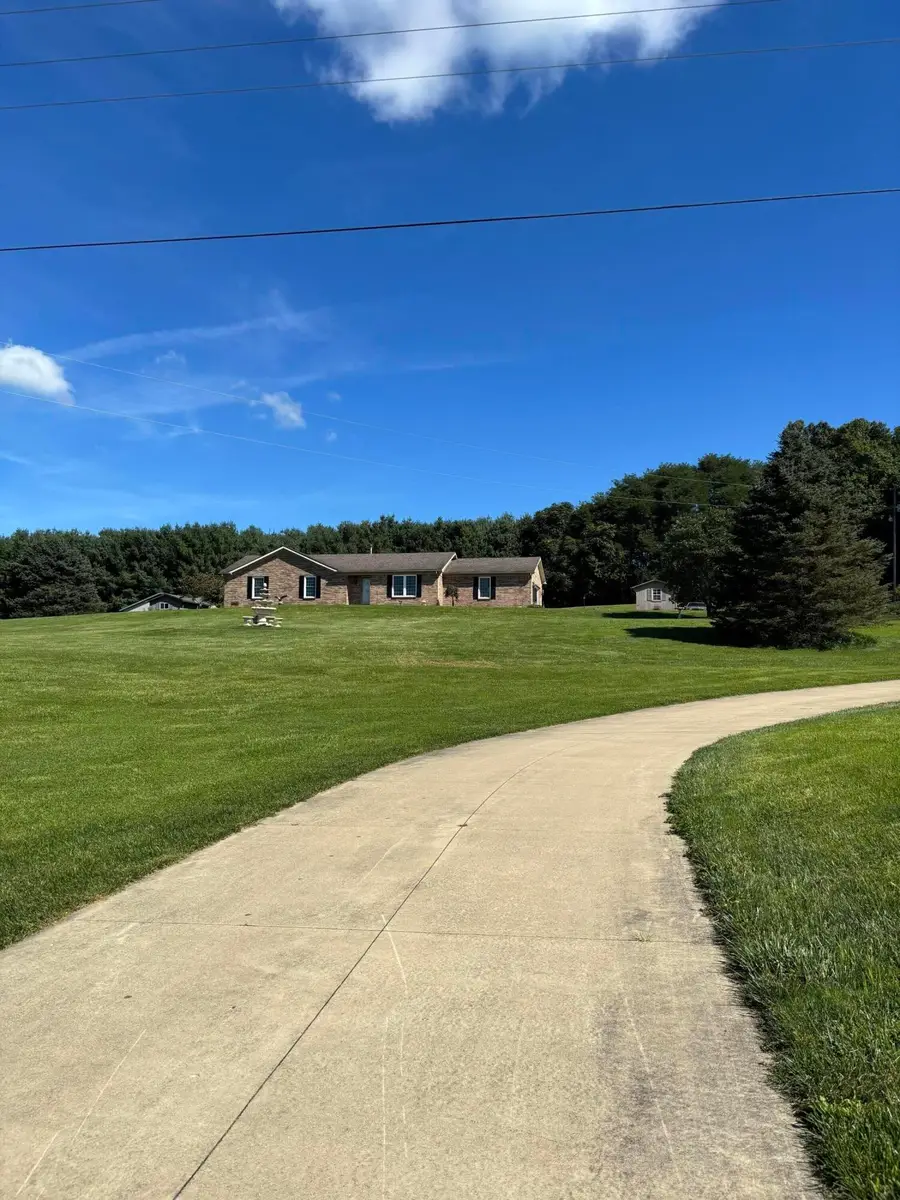 21181 Sycamore Road, Mount Vernon, OH 43050 - #2