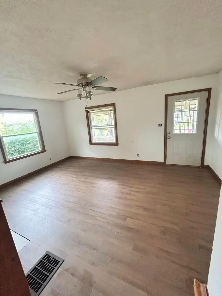 2006 Linwood Avenue, Columbus, OH 43207 - #2
