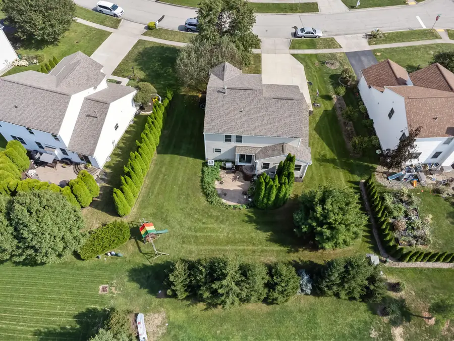 1597 Daffodil Place, Lewis Center, OH 43035 - #3