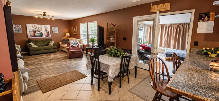 4615 Windrow Drive, Grove City, OH 43123 - #3