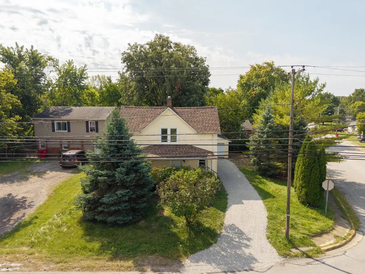 156 E Center Street, London, OH 43140 - #1