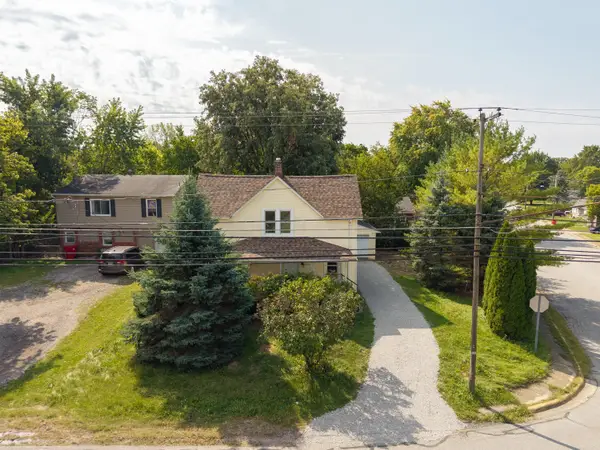 156 E Center Street, London, OH 43140